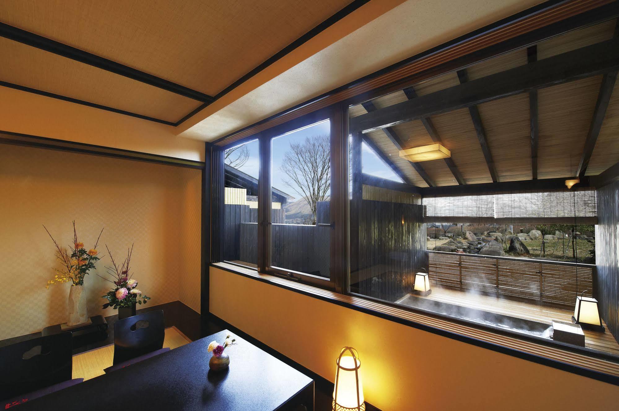 Hotel Yumeshizuku Minamiaso Bagian luar foto